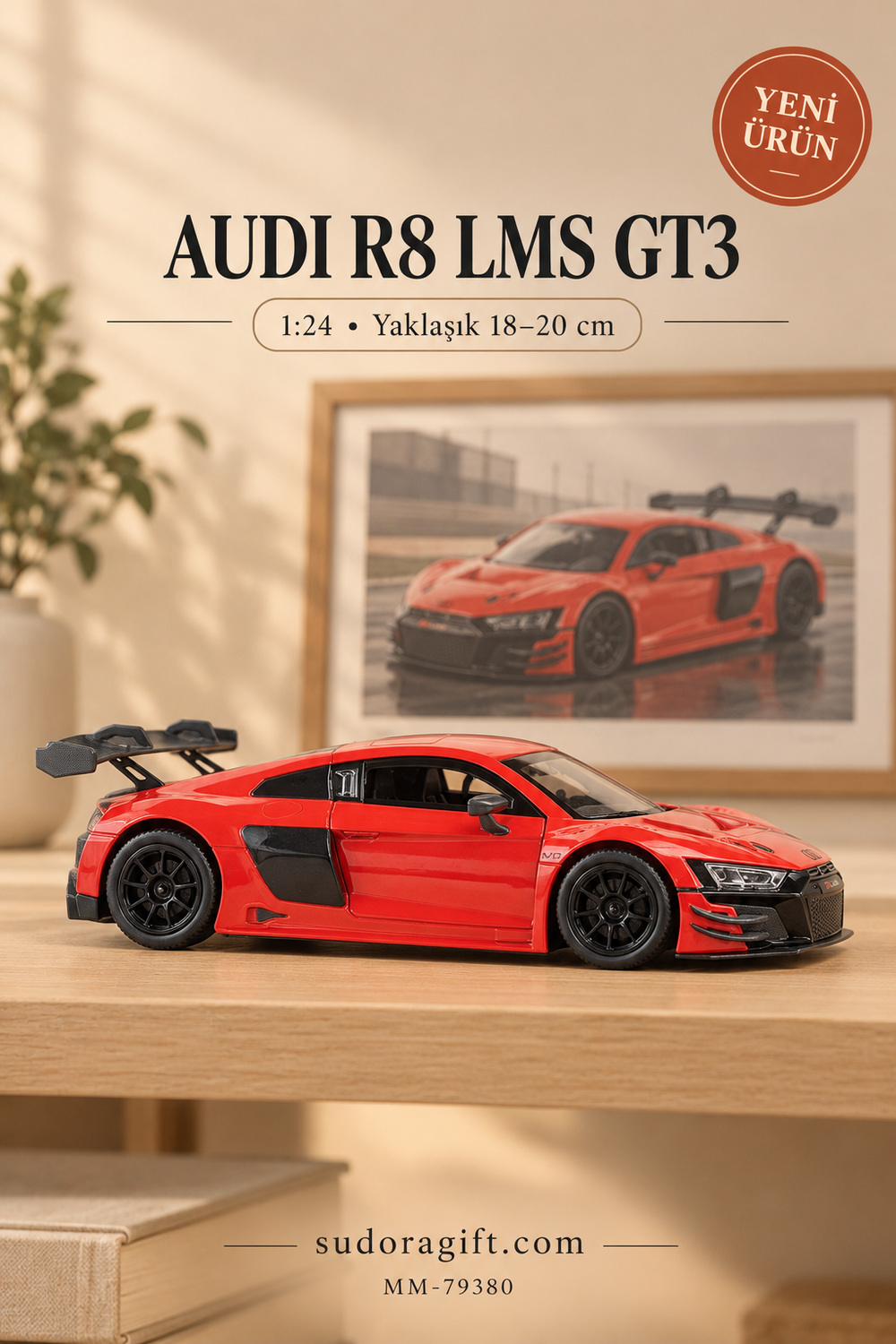 Motormax Audi R8 LMS GT3 1:24 Metal Model Araba – MM-79380 – Sağ görünüm