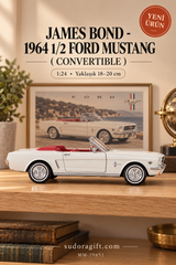 Motormax James Bond 1964½ Ford Mustang Cabrio 1:24 Metal Model Araba – MM-79852 – Sağ görünüm