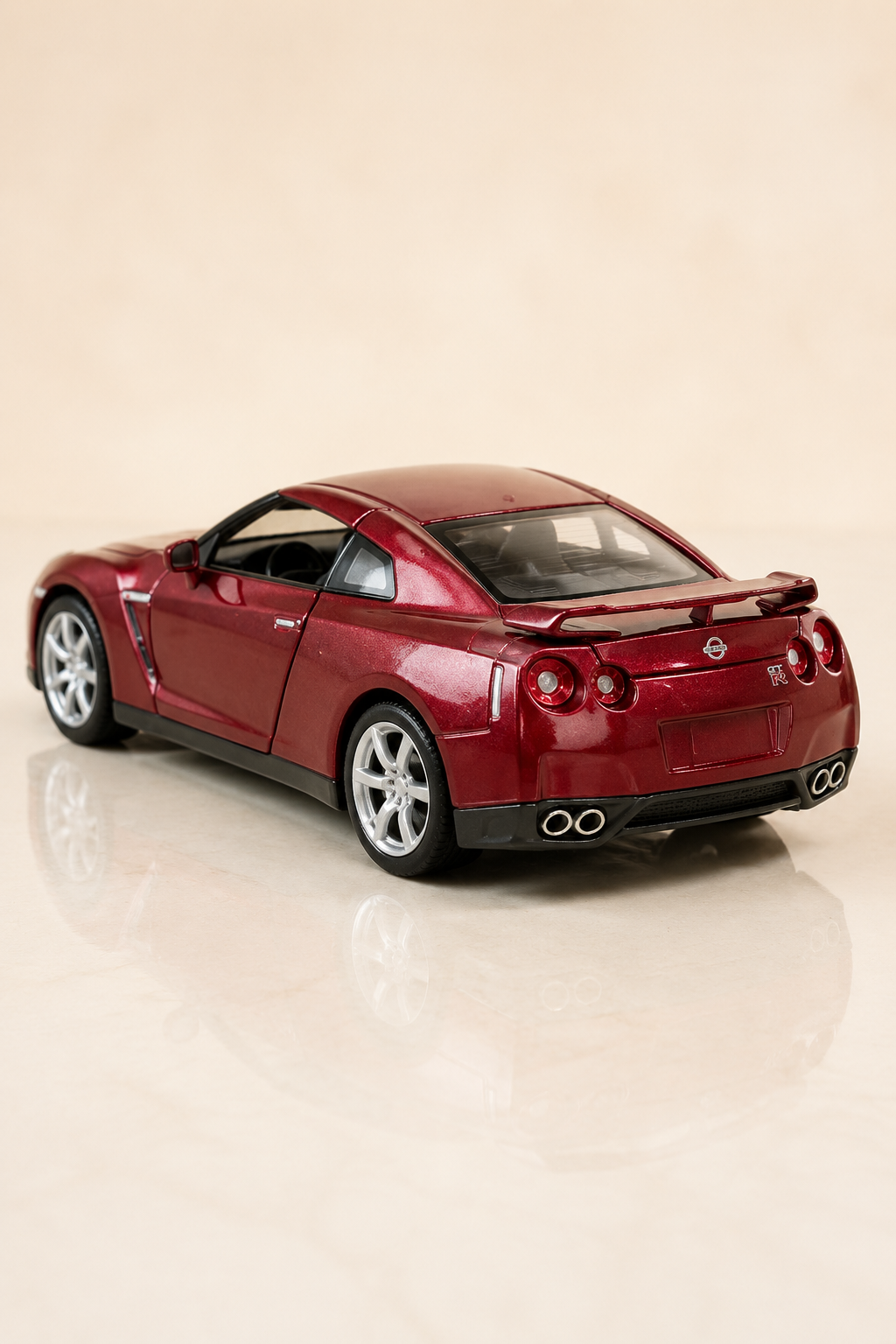 2009 Nissan GT-R R35 Metal Çek Bırak Araç 12 cm - 4 Renk Seçeneği