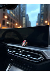 Sevgiliye Hediye Araç İçi Aksesuarı – Bankta Oturan Çift Romantik Dekor - 5x5 cm