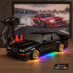 Retro Drift 1:16 Ölçek 4WD Kumandalı RC Drift Araba - 8 Renk Neon LED