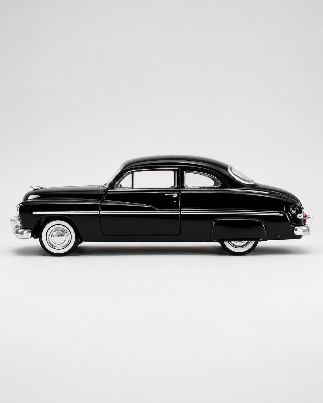 1949 Mercury Coupe 1:24 Nostaljik Metal Araba Hediyelik Esya
