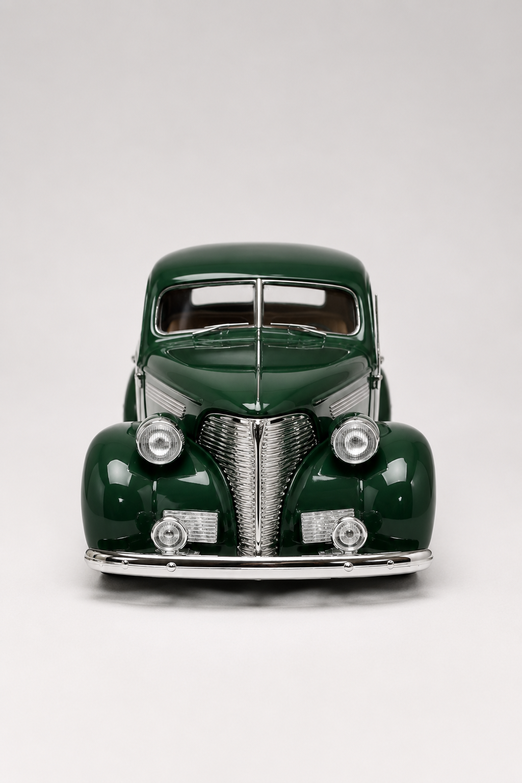 1939 Chevrolet Coupe - 1:24 Nostaljik Metal Araba Hediyelik