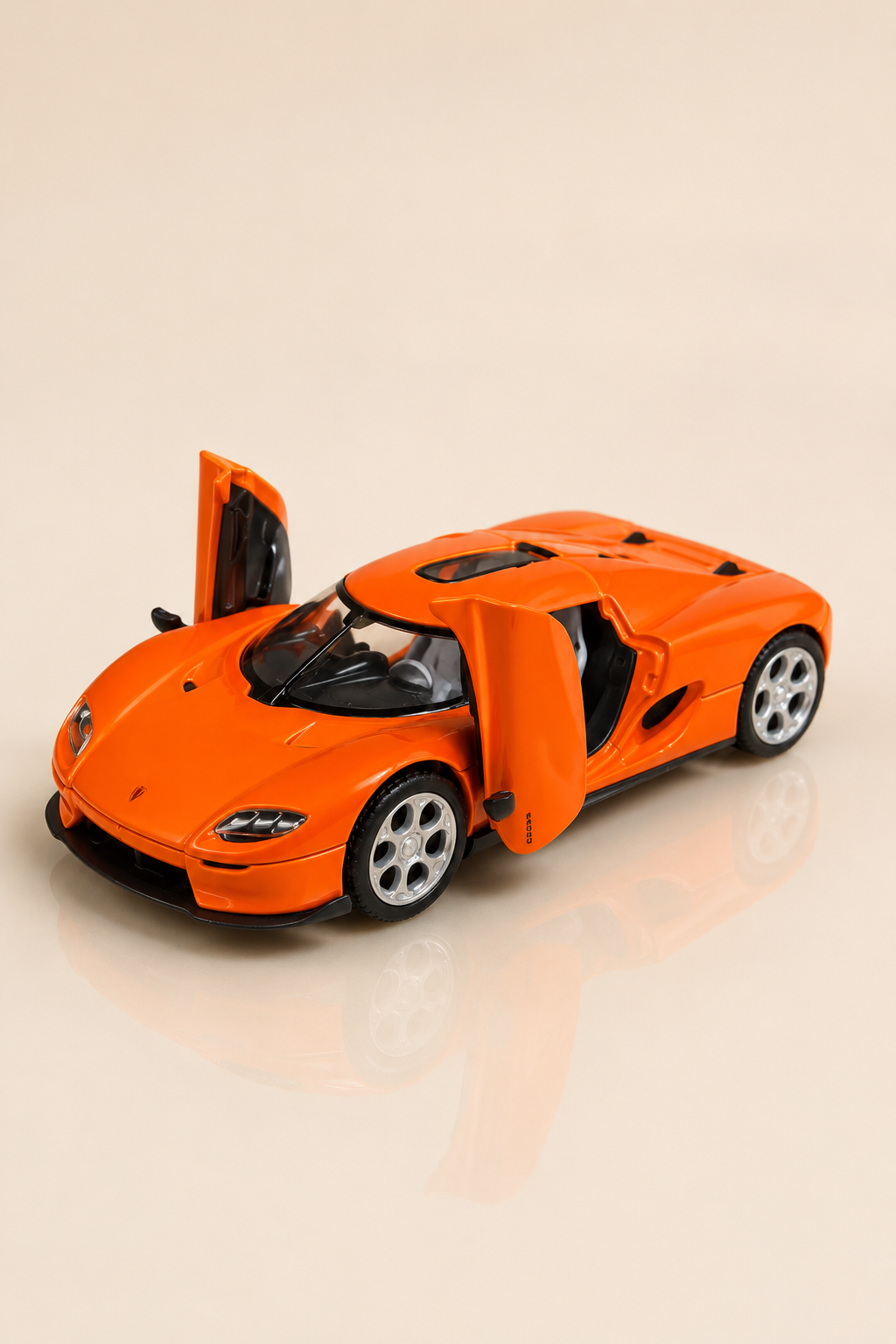 Koenigsegg CC850 Metal Çek Bırak Araç 12 cm - 4 Renk Seçeneği