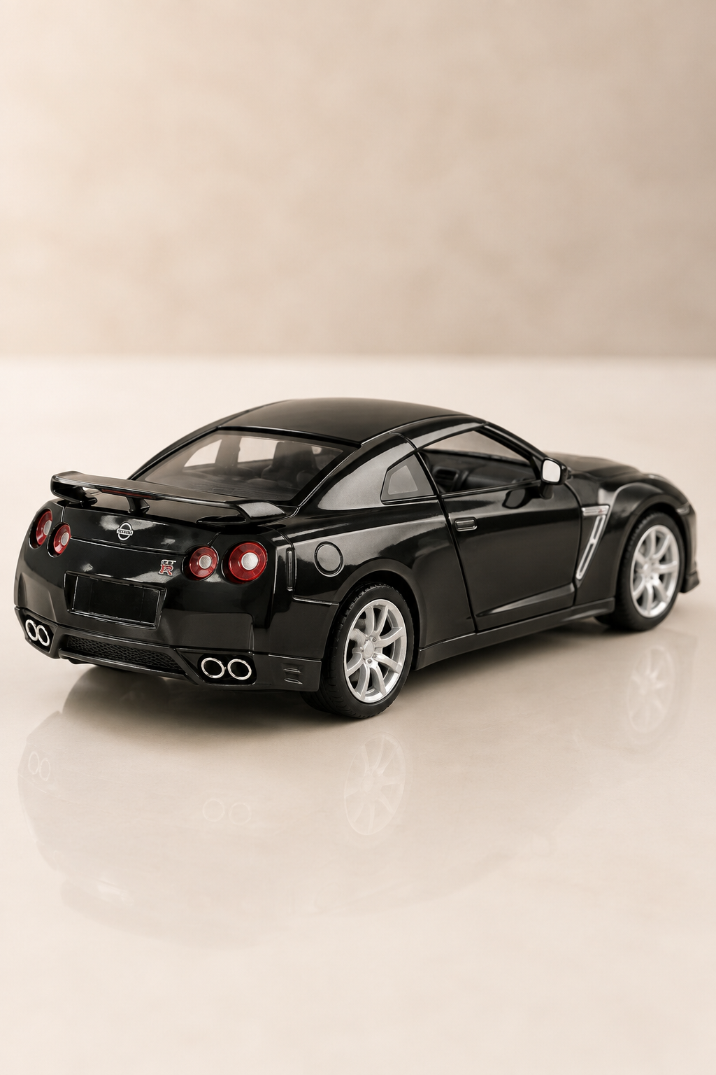 2009 Nissan GT-R R35 Metal Çek Bırak Araç 12 cm - 4 Renk Seçeneği