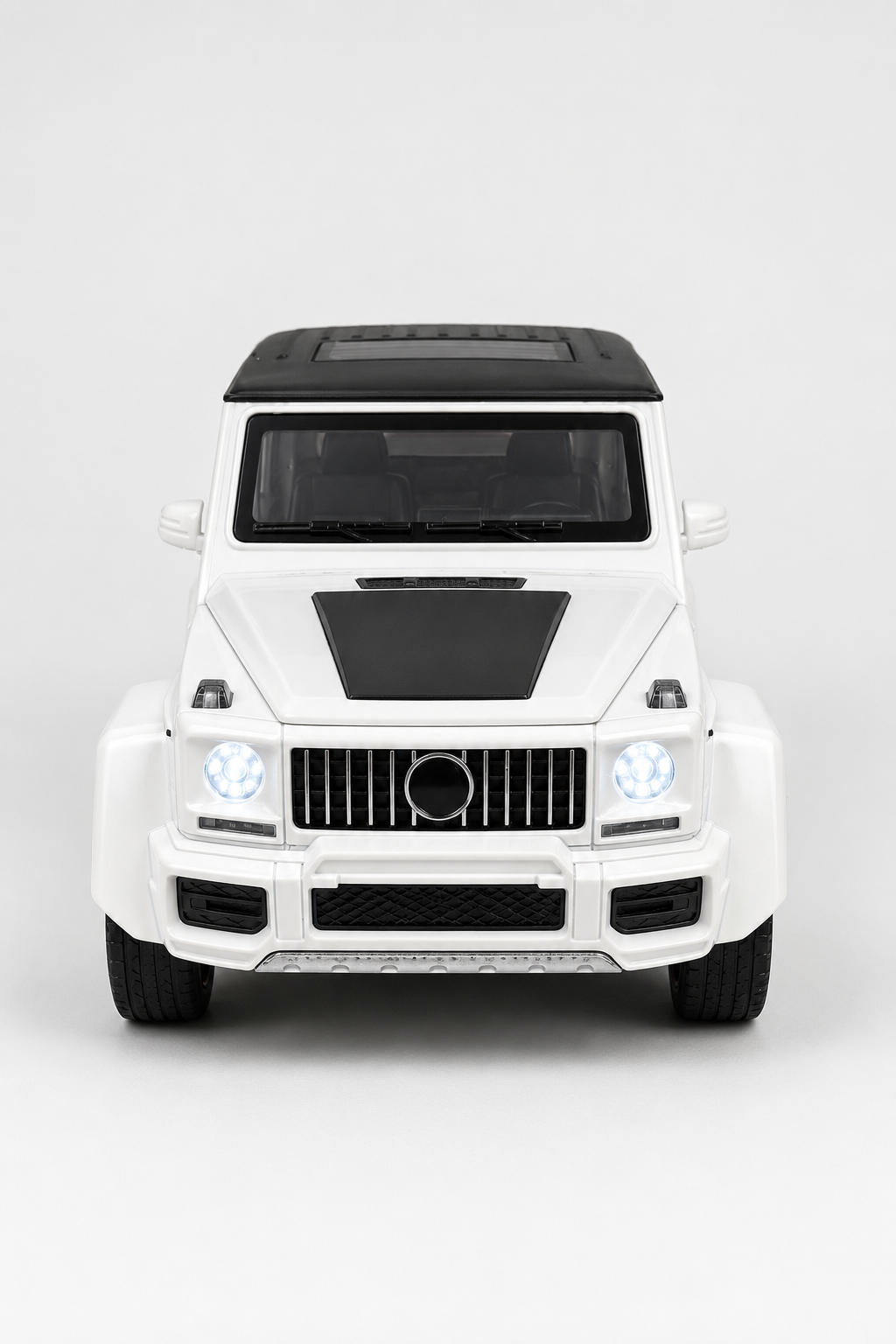 Lüks SUV Serisi - Off Road Model 1:24 Işıklı Çek-Bırak - Beyaz