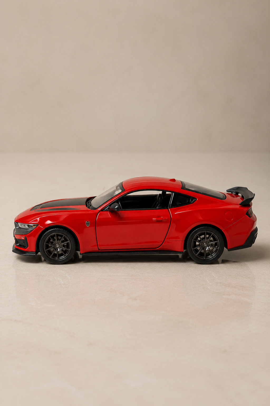 2024 Ford Mustang Dark Horse Metal Çek Bırak Araç 12 cm - 4 Renk Seçeneği