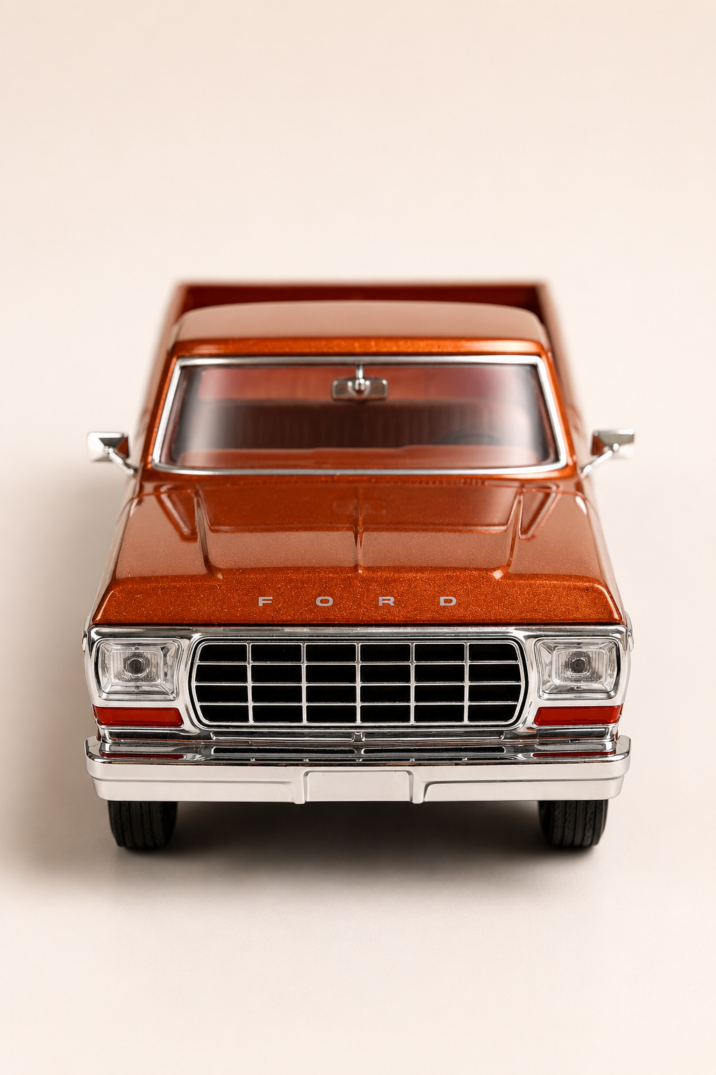 1979 Ford F-150 1:24 Nostaljik Metal Pick-Up Araba