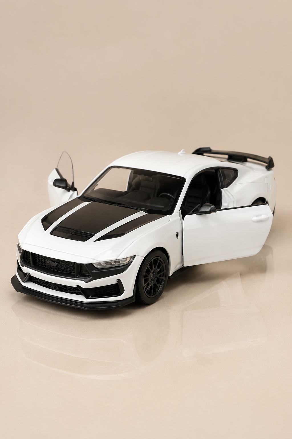 2024 Ford Mustang Dark Horse Metal Çek Bırak Araç 12 cm - 4 Renk Seçeneği
